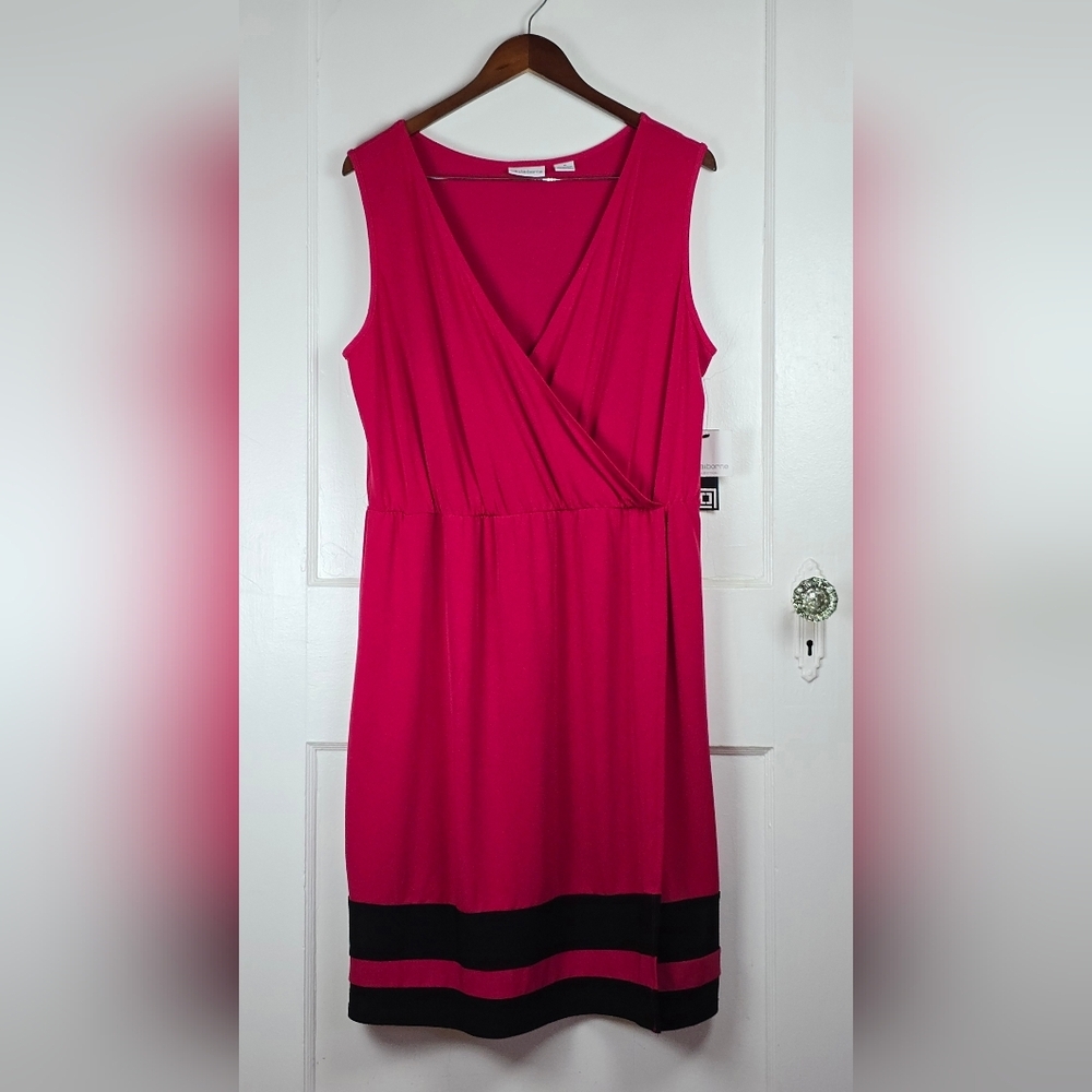 Final Liz Claiborne Pink And Black Knit Dress Size 16